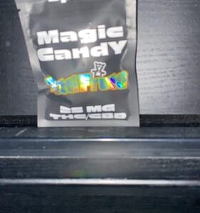 Opinión de cliente Magic Candy - Bonbons THC - 100 MG con foto - Spliff