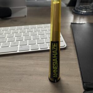 Opinión de cliente Porro de CBD pre-enrollado - Amnesia con foto - Spliff
