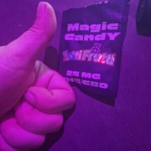 Opinión de cliente Magic Candy - Bonbons THC - 100 MG con foto - Spliff
