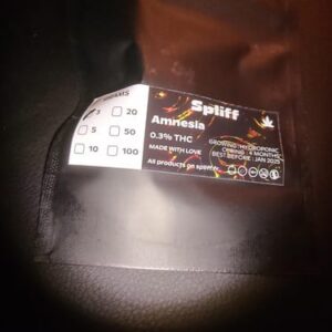 Opinión de cliente Amnesia con foto - Spliff