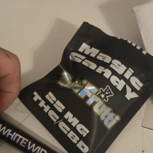 Opinión de cliente Magic Candy - Bonbons THC - 100 MG con foto - Spliff