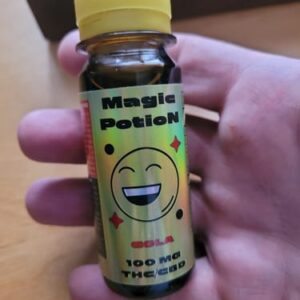 Opinión de cliente Jarabe de THC - Poción Mágica - 100 Mg con foto - Spliff
