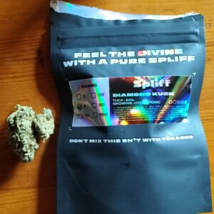 Opinión de cliente Diamond Kush - 60% THCX con foto - Spliff