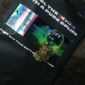 Opinión de cliente Critical 2.0 con foto - Spliff