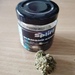 Opinión de cliente Diamond Kush - 60% THCX con foto - Spliff