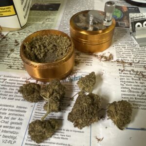 Opinión de cliente Gorilla Glue - 25% THCX con foto - Spliff