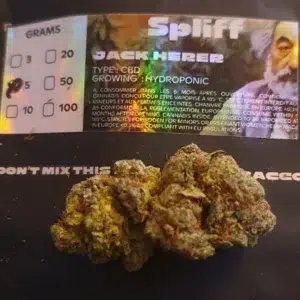 Opinión de cliente Critical (Copie) (Copie) con foto - Spliff