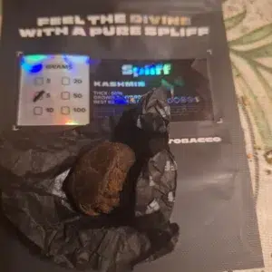 Opinión de cliente Kashmir Hash con foto - Spliff
