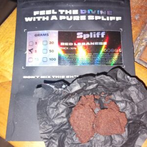 Opinión de cliente Libanés Rojo – 30% THCX con foto - Spliff