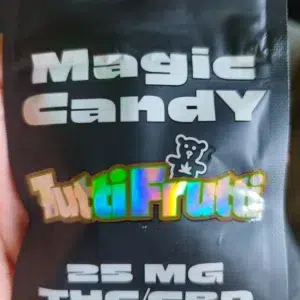 Opinión de cliente Magic Candy - Bonbons THC - 100 MG con foto - Spliff