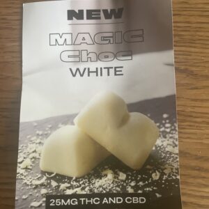 Opinión de cliente Magic Choc White - Chocolate Blanco con THC - 100 MG con foto - Spliff