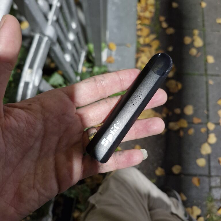 Click to view full screen Opinión de cliente Magic Vape con foto - Spliff