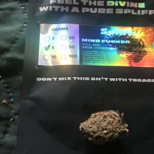 Opinión de cliente Mind Fucker con foto - Spliff