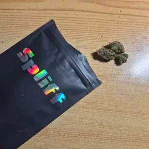 Opinión de cliente Minibud Premium - 30% THCX con foto - Spliff