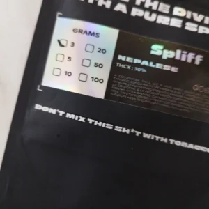 Opinión de cliente Nepalés - 30% THCX con foto - Spliff