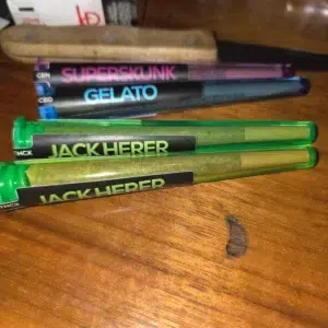 Opinión de cliente Porro de THCX pre-enrollado - Jack Herer con foto - Spliff