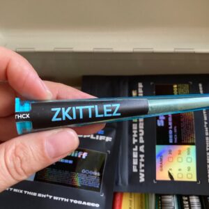 Opinión de cliente Porro de THCX pre-enrollado - Zkittlez con foto - Spliff
