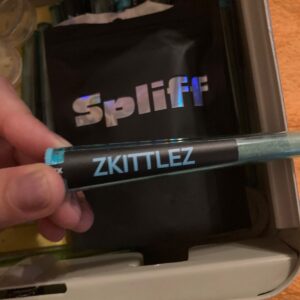 Opinión de cliente Porro de THCX pre-enrollado - Zkittlez con foto - Spliff