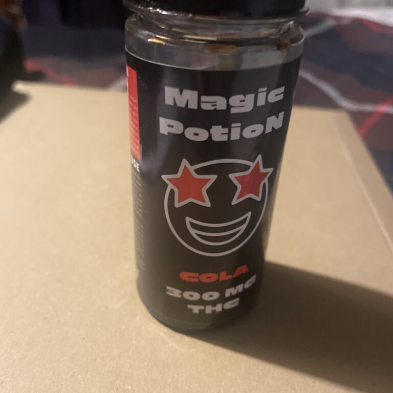 Click to view full screen Opinión de cliente Jarabe de THC - Magic Potion - 300 mg con foto - Spliff