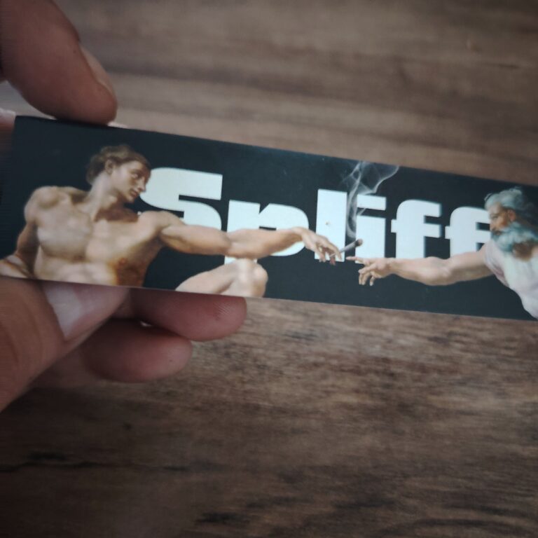 Click to view full screen Opinión de cliente Hojas finas X32 con foto - Spliff