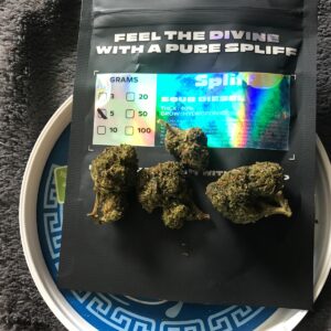 Opinión de cliente Sour Diesel con foto - Spliff