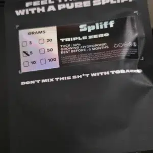 Opinión de cliente Triple Zero - 30% THCX con foto - Spliff