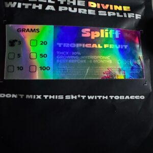 Opinión de cliente Tropical Fruit - 30% THCX con foto - Spliff