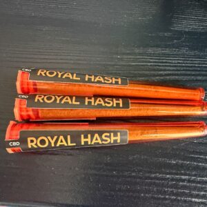 Opinión de cliente Porro de CBD pre-enrollado - Royal Hash con foto - Spliff